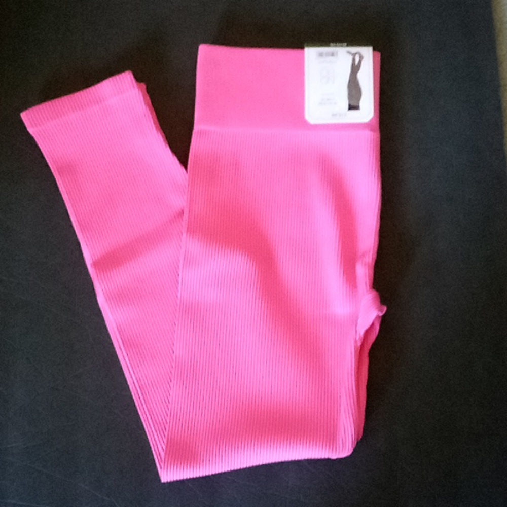No Boundaries high rise ankle seemless legging